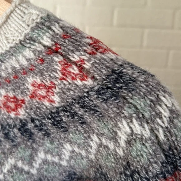 LL Bean Classic Heritage Fair Isle Cream Gray 100% Lambs Wool Women’s Sweater M - Picture 15 of 17